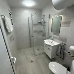 Apartamento опера. стил и комфорт. идеален център.