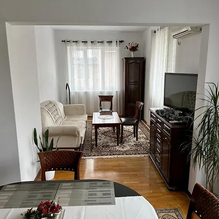 опера. стил и комфорт. идеален център. * Варна