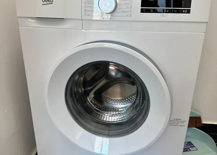 опера. стил и комфорт. идеален център. Apartment Warna